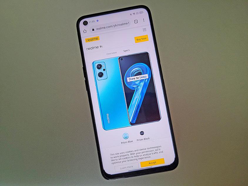 The  realme  9i  has  a  90Hz  screen