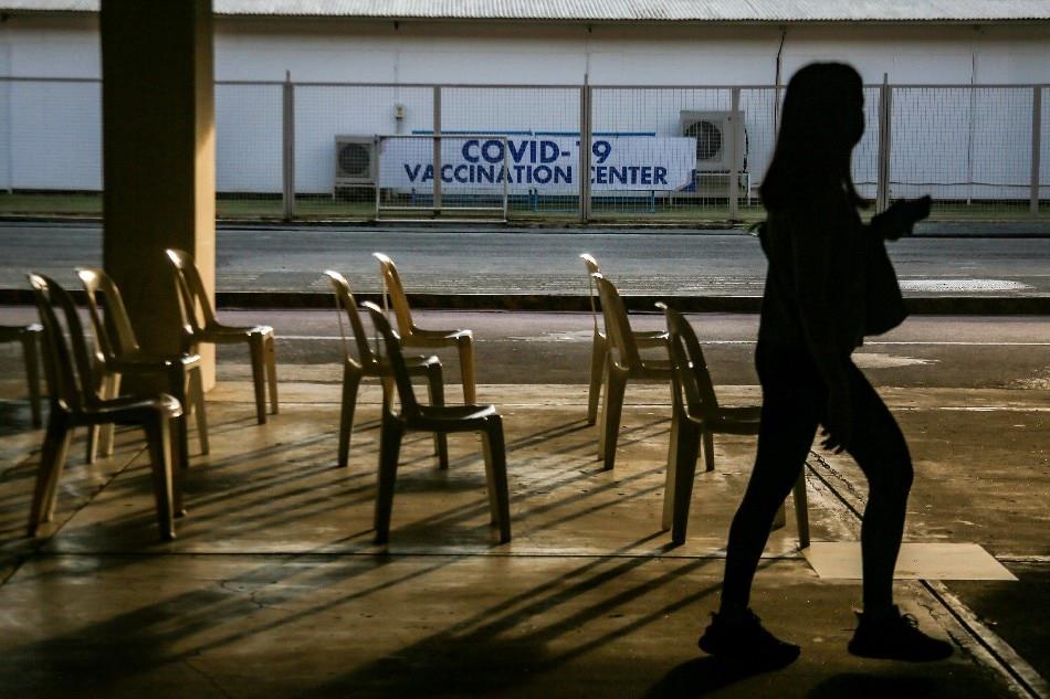 Residents, mostly  senior  citizens, at  the  Marikina  Sports  Complex  wait  and  receive  their  COVID-19 booster  shot  in  Marikina  City  on  July  22, 2022. Jonathan  Cellona, ABS-CBN  News/File